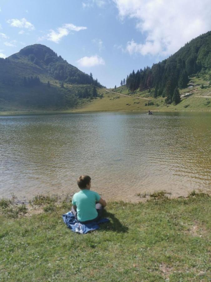 فيلا Rakovic Katun - Biogradska Gora Accomodation بيراني المظهر الخارجي الصورة